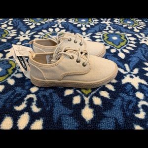 Old navy boys canvas shoes with jute soles